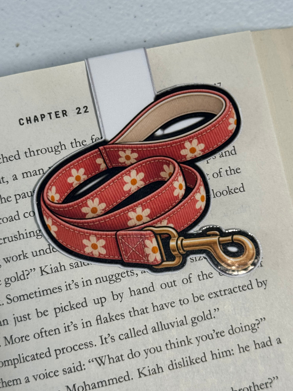 Leash Magnetic Bookmark
