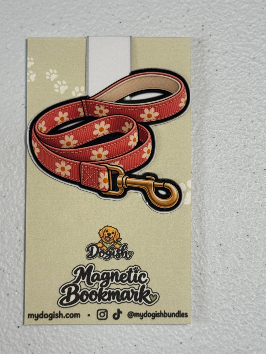 Leash Magnetic Bookmark